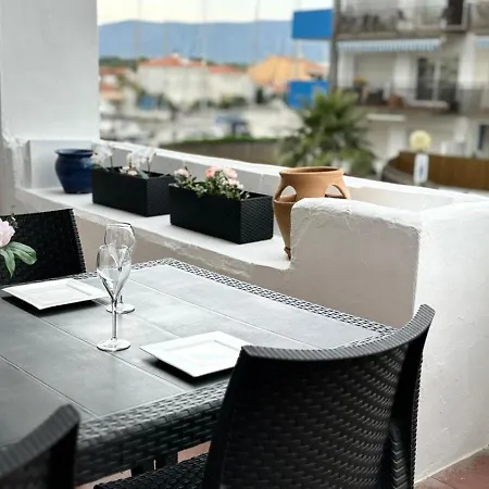 Apartment Xaloc *