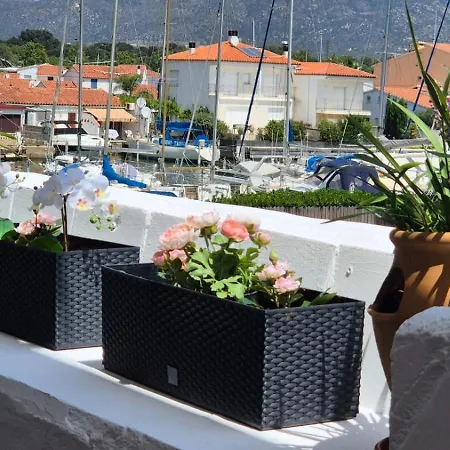Apartment Xaloc Roses